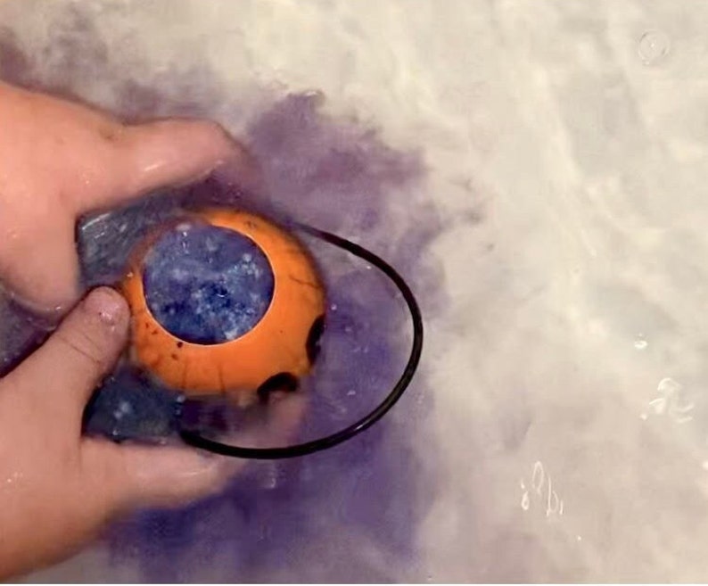 Spooky Bath Bombs image 8