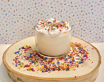 8オンス バースデーケーキキャンドル ワックススプリンクル付き