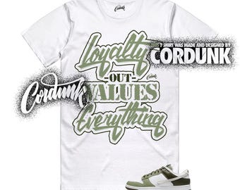 Camiseta baja Dunk Oil Green Cargo Khaki Light Bone Olive Match LYLTY