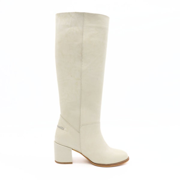 Cléo knee high boots in ivory leather