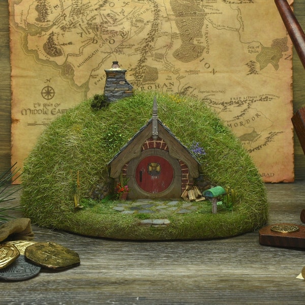 Authentic Lighted Miniature Hobbit House/Hobbit Hole/Fairy House with Flickering Candle/Candelight