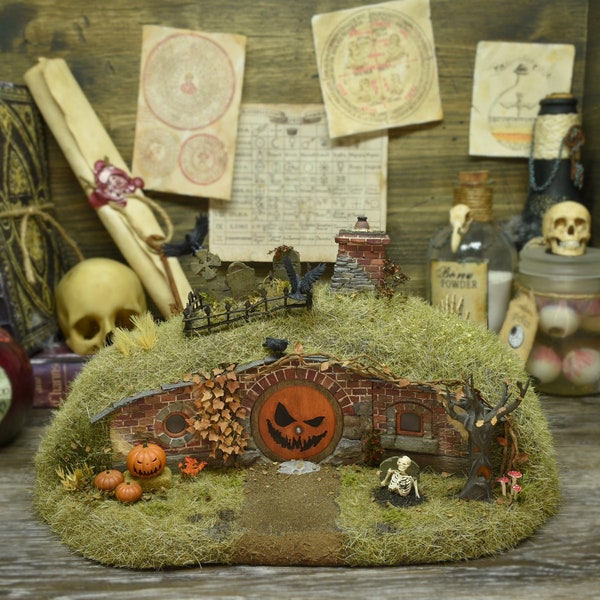 Lighted Miniature Halloween Hobbit House/Hobbit Hole/Fairy House with Flickering Candles/Candelight