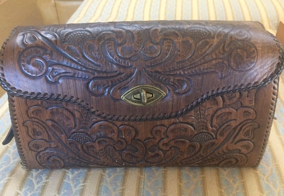 Large, 1960s Joo-Kay hand tooled leather purse - image 1