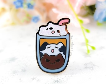 Pin de esmalte de gato capuchino