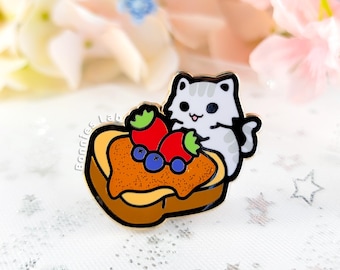 Pin de esmalte de gato con tostadas francesas