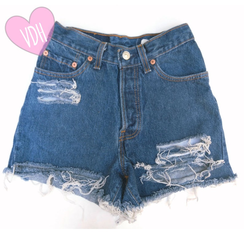 Levi High Waisted Shorts Size Chart