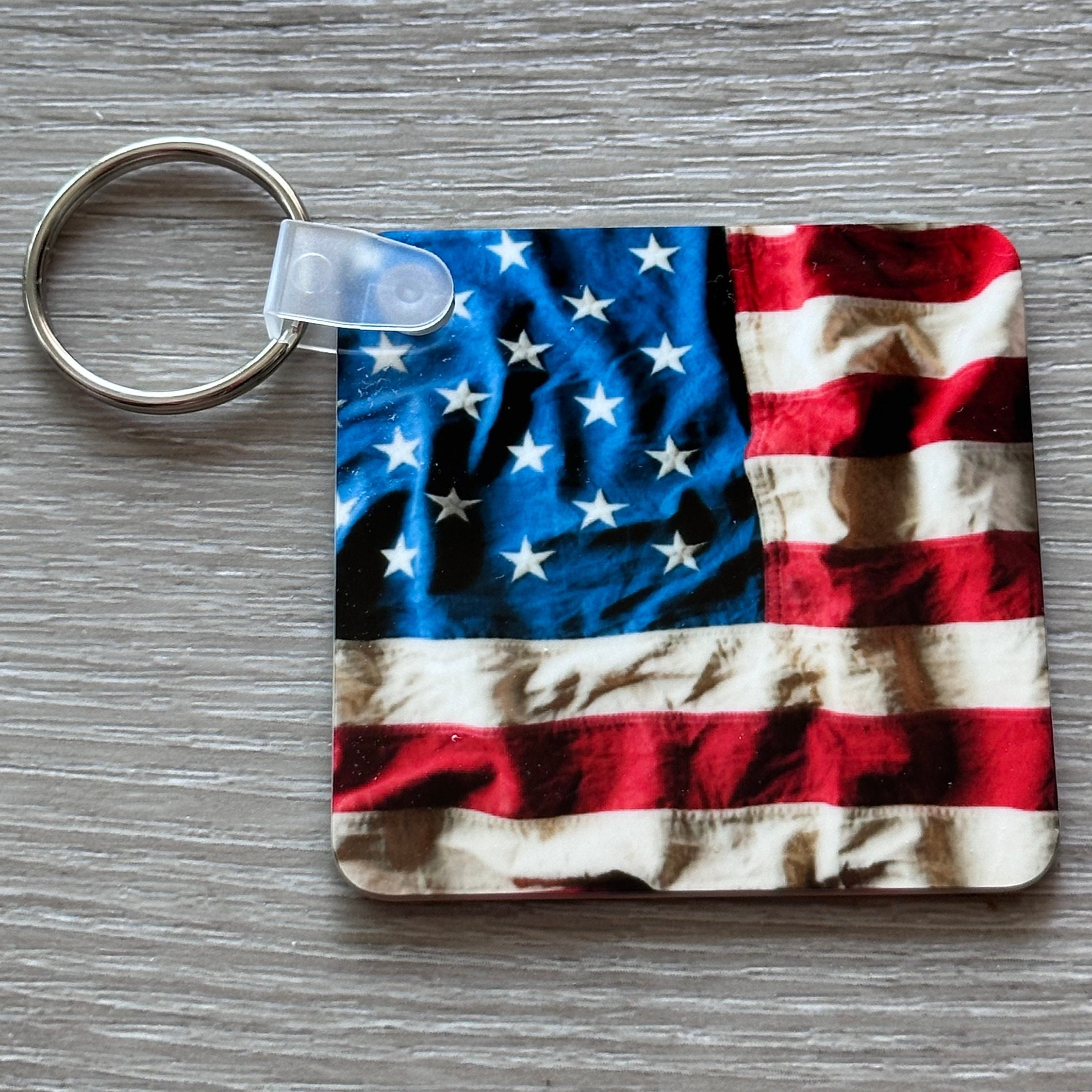 Porte-clés coeur drapeau américain au crochet : breloque