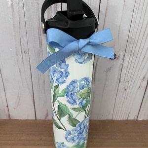 HYDRANGEA Bottle, Preppy, Flip Top, Personalized, Custom, 12 oz, 16 oz, 20 oz, 24 oz