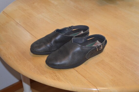 Vintage Portania Leather Shoes---Black Leather Mu… - image 1