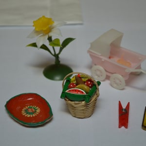 14 Vintage Doll Accessories---Miniature Doll Accessories---Vintage Doll Items---Ginny Doll Accessories---1950&#39;s Doll Accessories--Doll Items