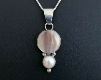 Vintage Sterling Silver Pink MoP & Pearl Pendant Necklace, 5.79g