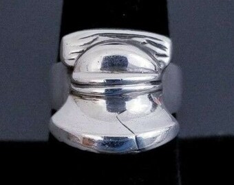 Vintage Sterling Silver Liberty Bell Ring, size 6.75 14.7g