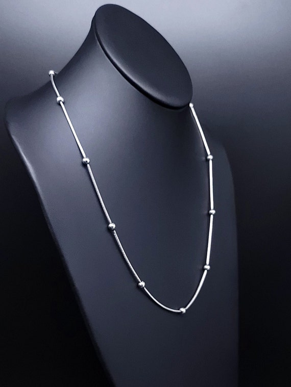 Trendy Style Suitable for Street Daily Life Silver Plated Material petbulk Three Chain Light Sand Beads Necklace Women Accessories Party Wedding Snake Chain Trendy Style Suitable for Street Daily Life Silver Plated Material petbulk Three Chain Light Sand Beads Necklace Women Accessories Party Wedding Snake Chain