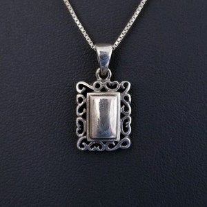 Vintage Sterling Silver Fashion Pendant Necklace, Hallmarked, 4.57g