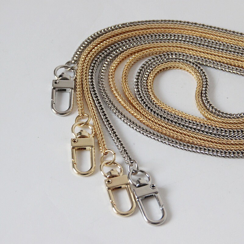 purse with metal chain