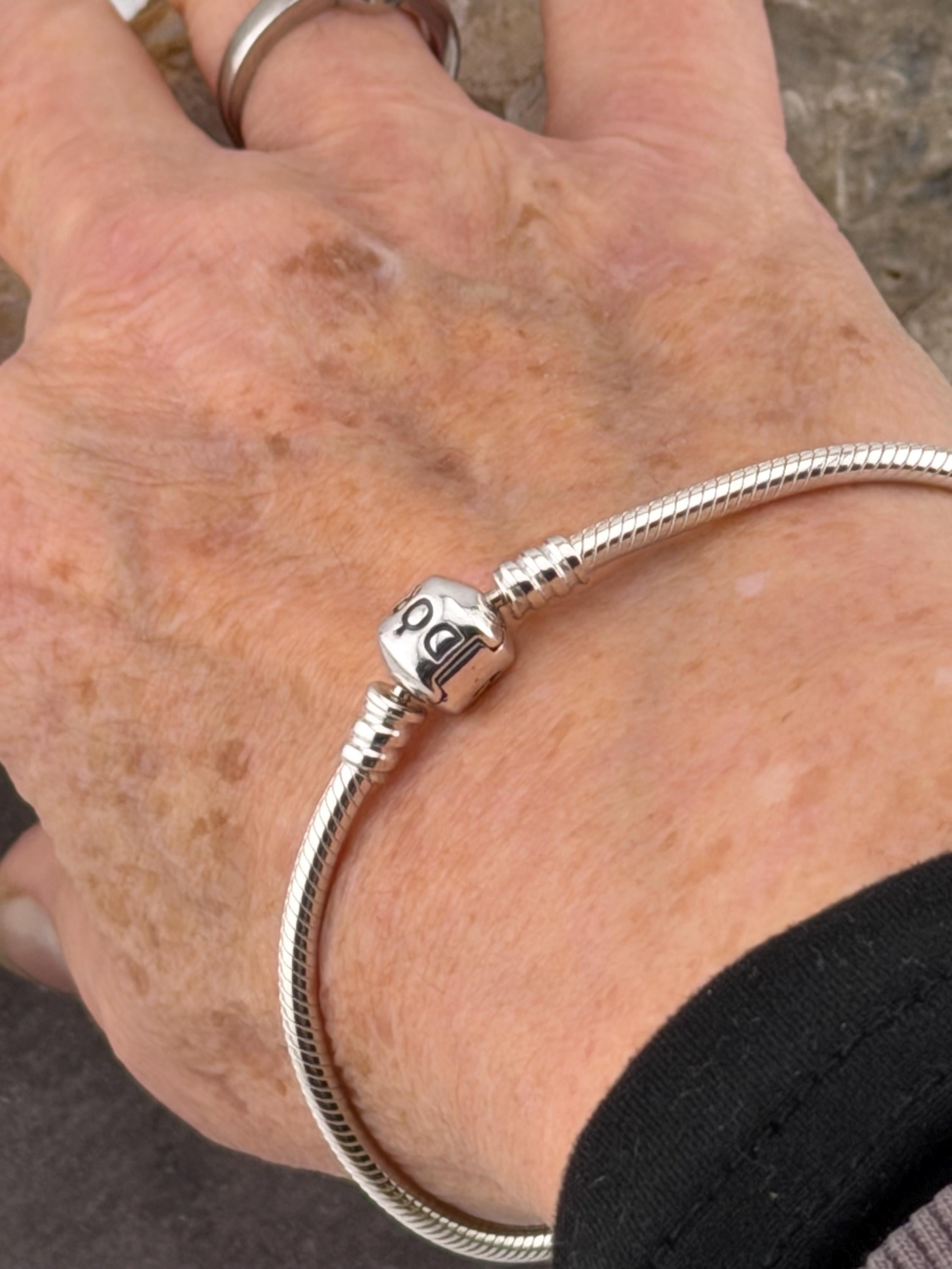 20cm Pandora Moments Barrel Clasp Snake Chain Bracelet Sterling 
