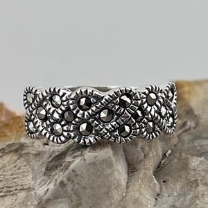 vintage silver marcasite band ring stacker spacer size uk K1/2 USA 5.5
