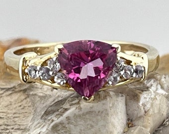 Blue Topaz Gemstone Ring: 10K Solid Yellow Gold Marquis Blue Topaz Gemstone Ring: 10K Solid Yellow Gold Marquis