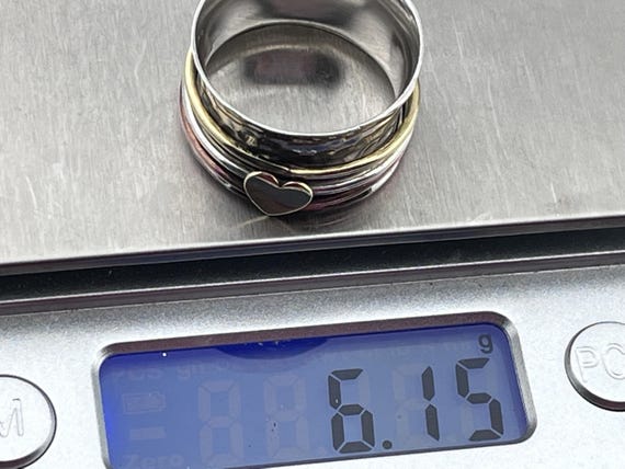 solid silver spinner ring with heart size uk Q US… - image 4