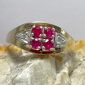 Unusual 1979 ruby and diamond vintage gold ring size ukO1/2 usa7.25