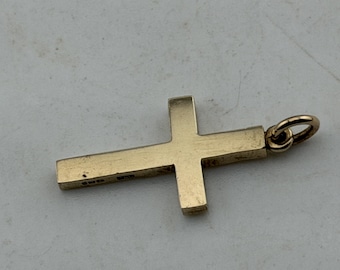 9kt gouden, spiegelgepolijste kruisbeeldhanger