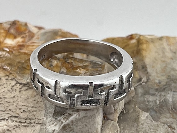 Bague Argent Massif Ajourée Motif Labyrinthe Taille 54 | Occasion Vintage