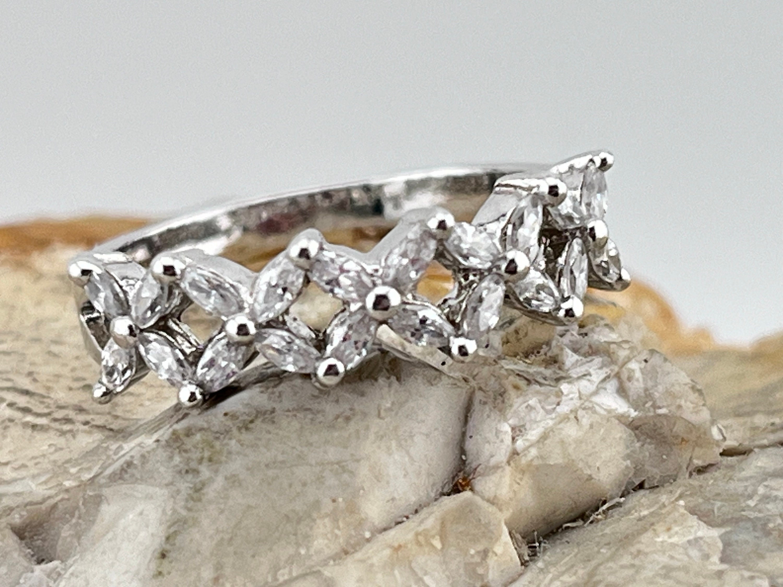 Elanza rings shop