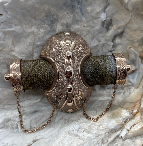 MEMENTO MORI MOURNING Brooch Gold Pearl Victorian Mourning Brooch