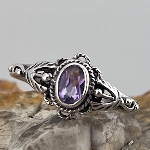 Vintage Silber & Amethyst Solitär Ring Größe uk R1/2 USA 8,75