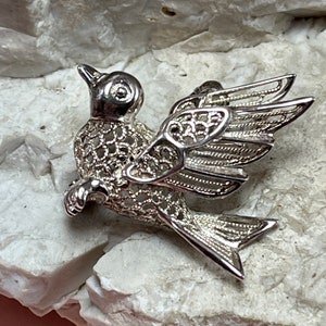 Sterling silver vintage dove brooch pin vintage