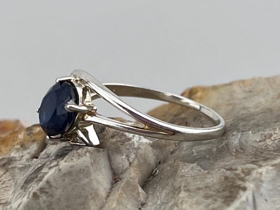 solid silver and sapphire contemporary solitaire … - image 2