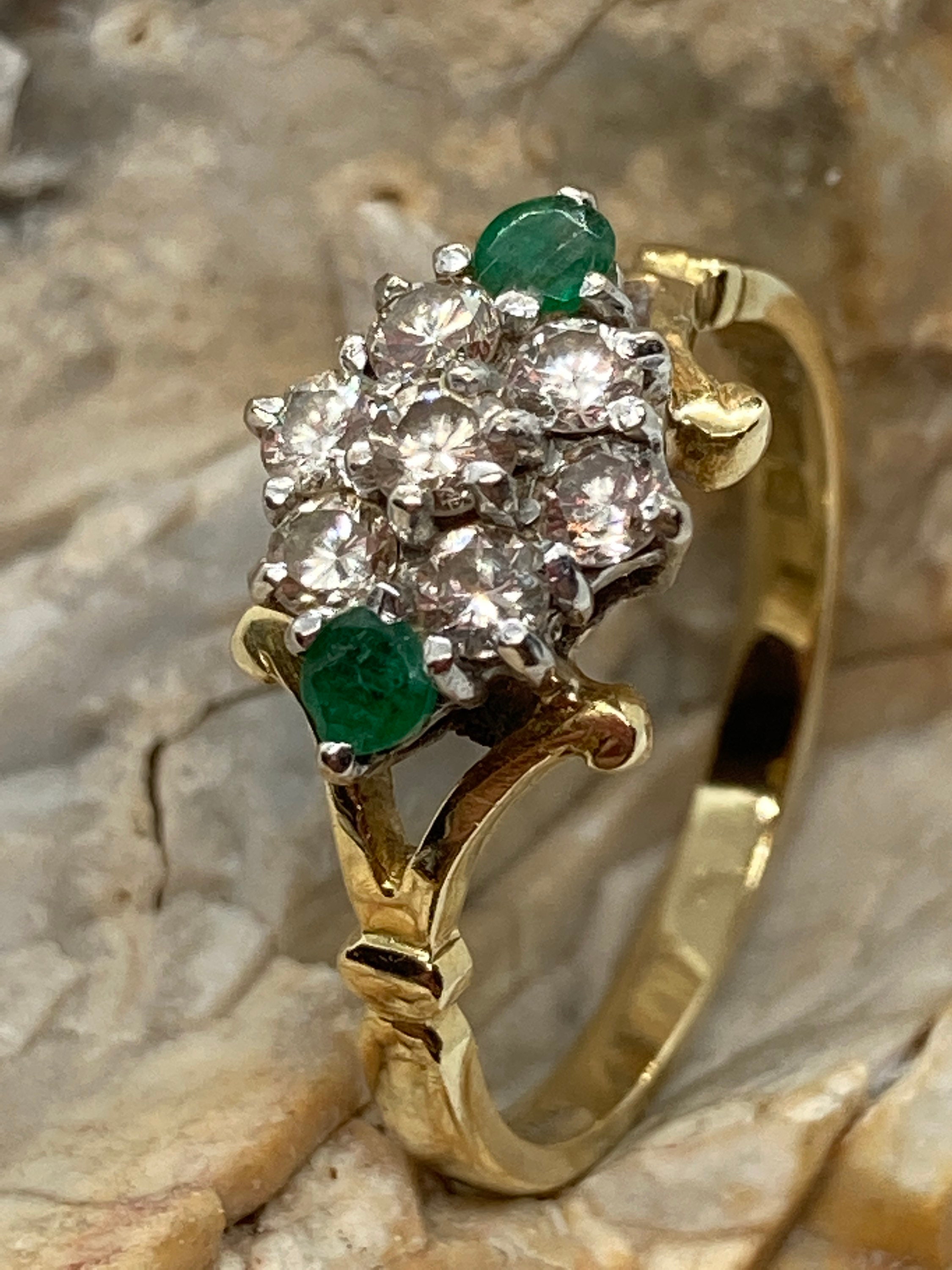 1978 Vintage 1/2ct Diamond Daisy Ring With Emerald Leaves, 18ct Gold ...