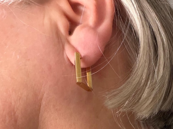 Rectangular unusual hoop loop 9ct gold earrings 2… - image 1