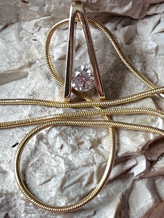 Helzberg necklace 2024