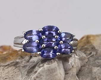 tanzanite and white gold 9ct seven gemstone ring size uk J1/2 USA 5