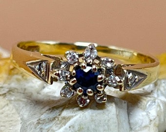 1990 vintage sapphire & diamond 9ct gold halo daisy ring size UkJ usa4.75