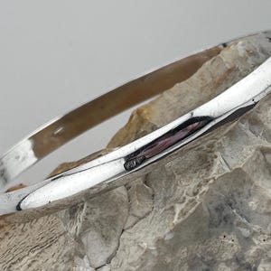 Egyptian hallmarks sterling silver rigid vintage bangle bracelet medium wrist