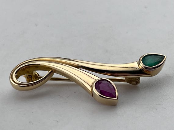 18ct gold ruby and emerald polished curved brooch… - image 6