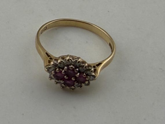 ruby and diamond cluster ring in 14ct gold size u… - image 12