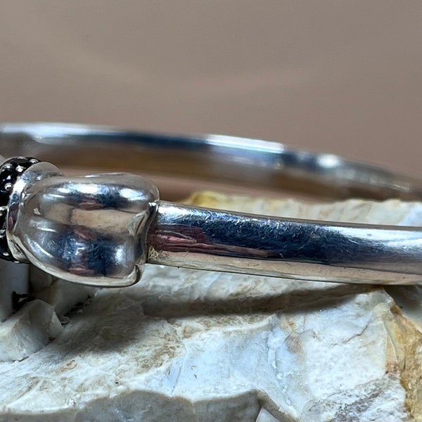 Alvilde David-Andersen ADA sterling silver bow bangle