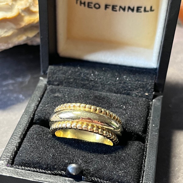 Theo fennell boxed certified 18ct gold band size ukR usa8.5