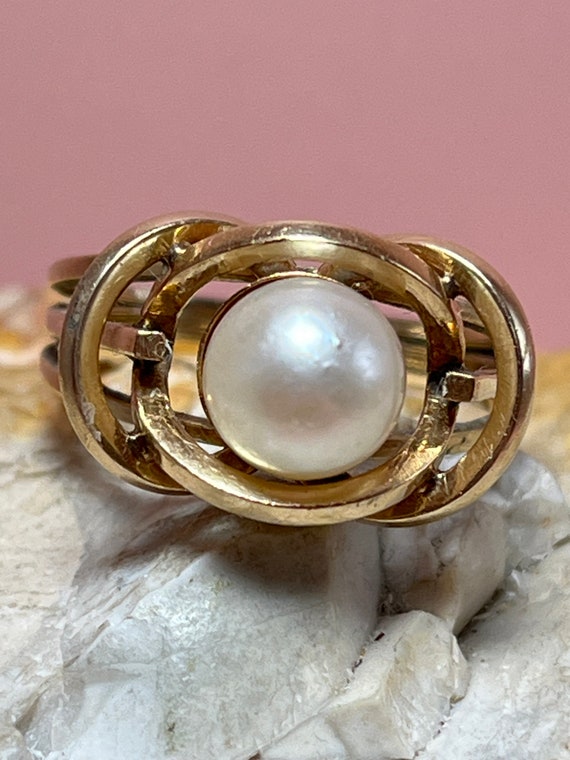 14ct gold unusual modernist Pearl ring continental