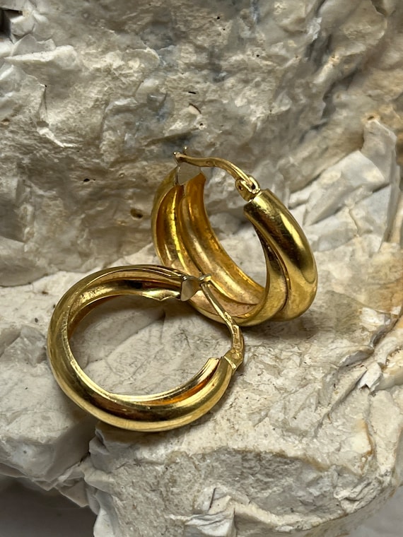 Italian hallmarked 18ct gold double hoop earrings… - image 2