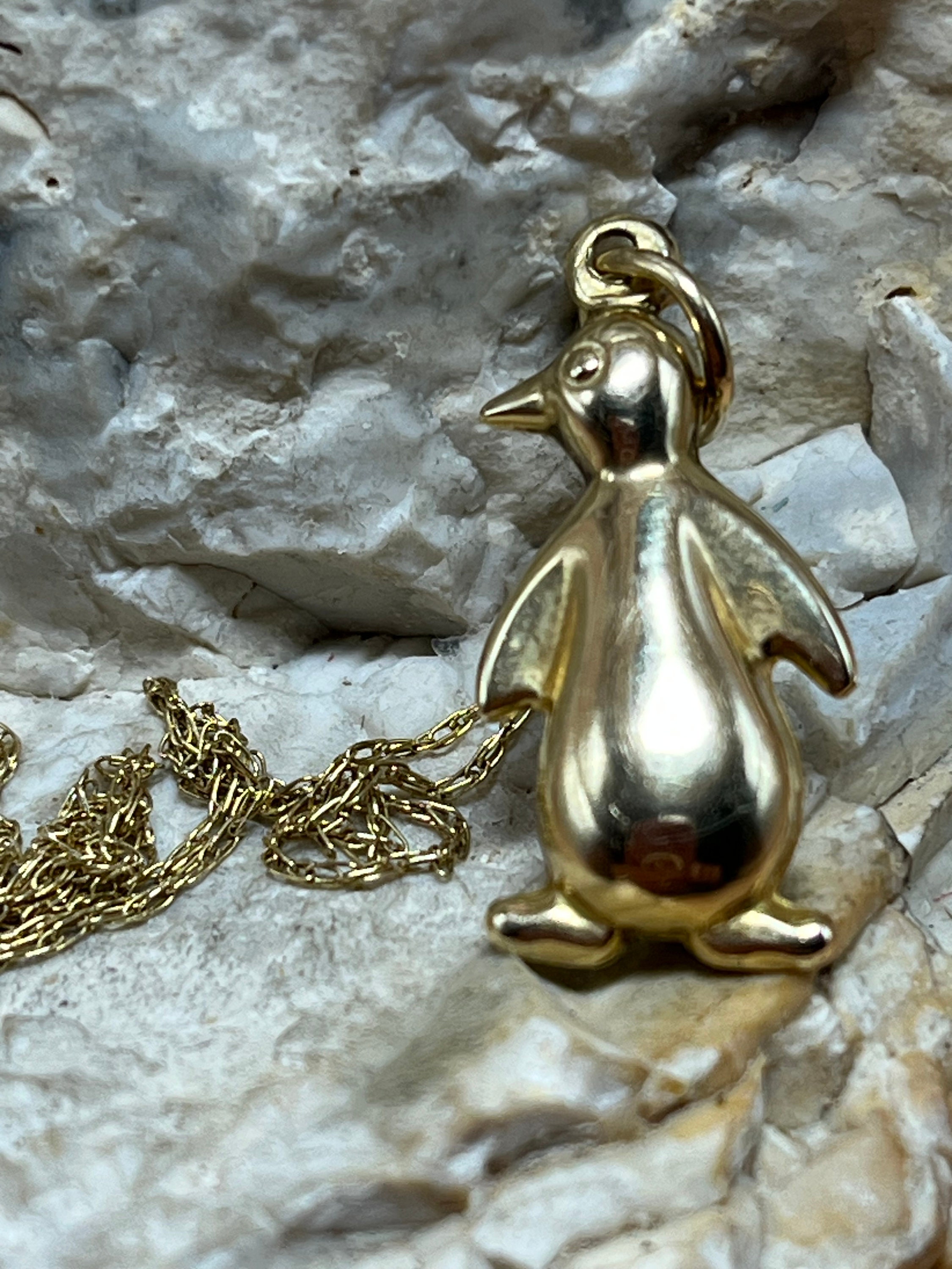 9ct Gold Vintage Penguin Pendant Necklace - Etsy