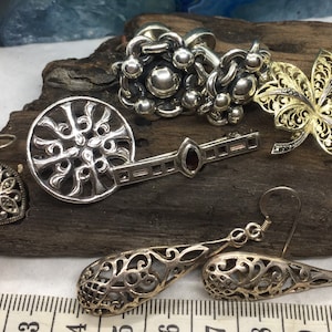vintage solid silver group inc earrings brooches shirt studs