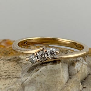 vintage 9ct gold diamond bypass trio size uk N USA 6.75