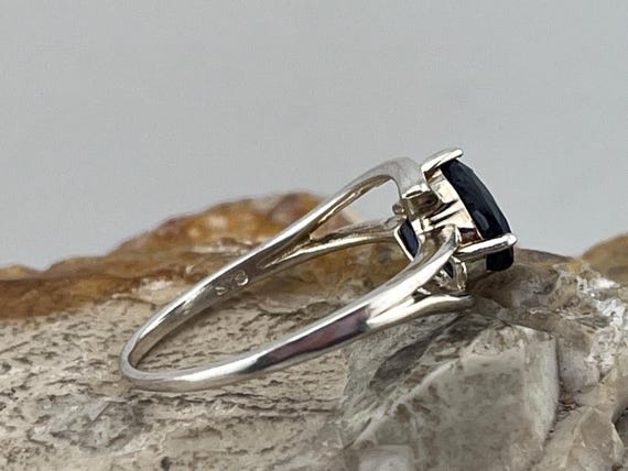 solid silver and sapphire contemporary solitaire … - image 3