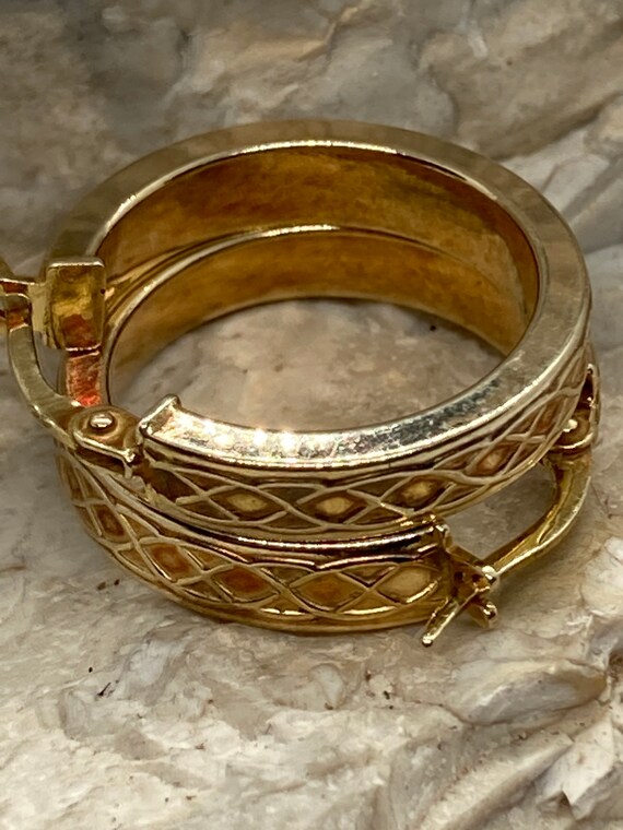 9ct gold vintage hoop earrings
