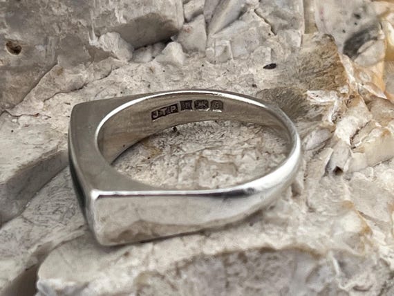 1976 black agate letterbox solid silver signet ri… - image 4