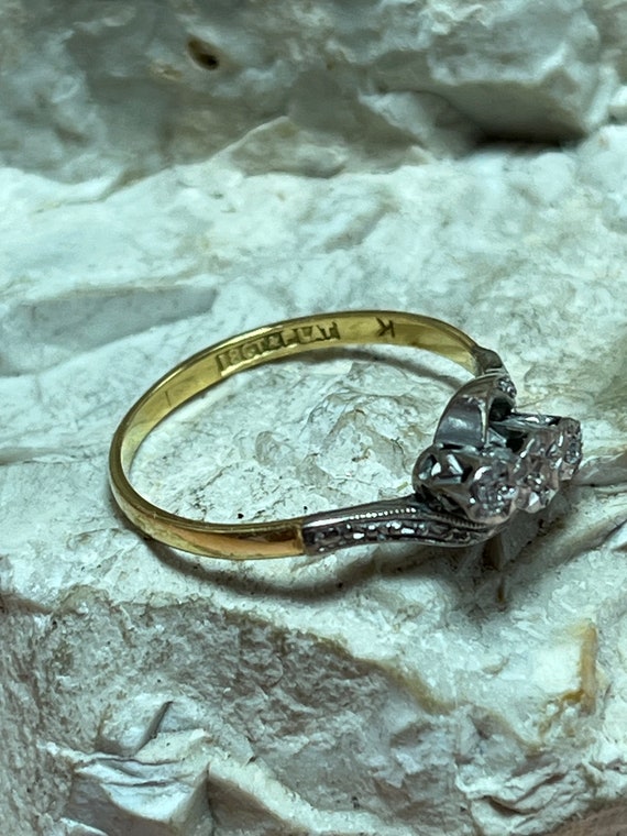 18ct gold & platinum trio diamond twist ring size… - image 4